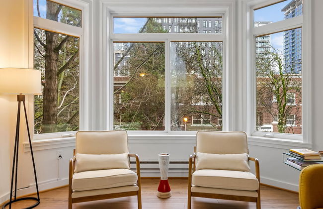 Belltown's Flower Moon - Foto 11