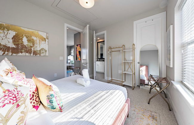 Modern Home, Private Balcony, Near Rainey & Lady Bird Lake Haus of Z - Foto 21