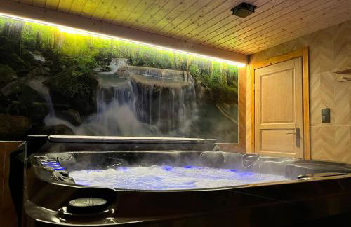 Lawendowy Zakątek Domek Całoroczny z Jacuzzi i Sauną - Foto 1