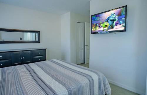 Cozy Villa w Private Pool Game room 1056 - Foto 14