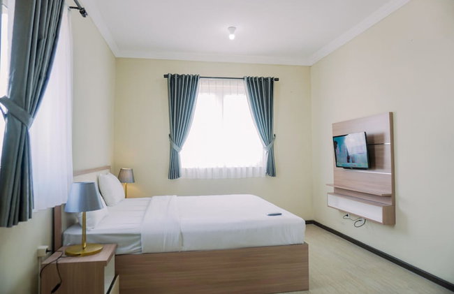 Well Furnished 2Br Grand Palace Kemayoran Apartment - Photo 3