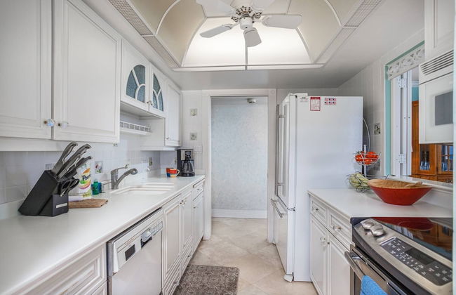 Terrace on Ocean - 2 - Photo 10