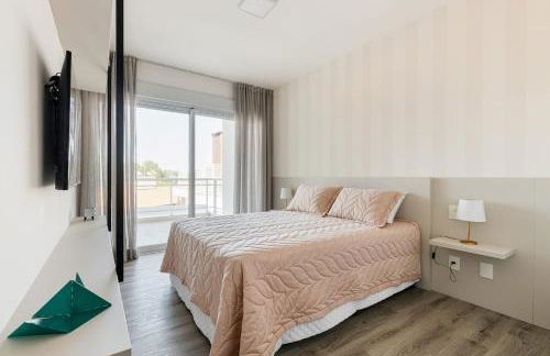 Cobertura em Resort Pé na Areia com Piscina Hidro - Foto 15