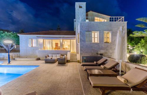 Villa Anna Maria - 3 Bedroom, Private Pool - Sleeps 8 - Photo 31