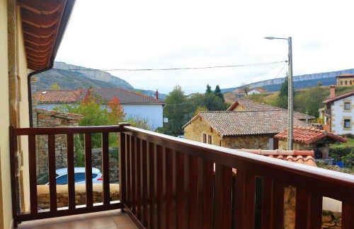 Apartamentos Turísticos Accesibles La Quinta de Sotoscueva - Photo 1