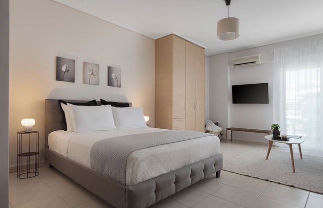 Athenian Comfort Apartments - Photo 9