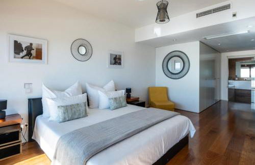 Modern Villa with Sea & River View Pool and Gym. - Foto 35