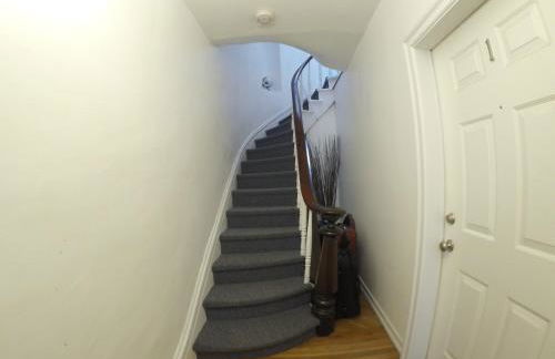 Historic 1869 Brownstone 15 min to NYC downtown - Foto 25