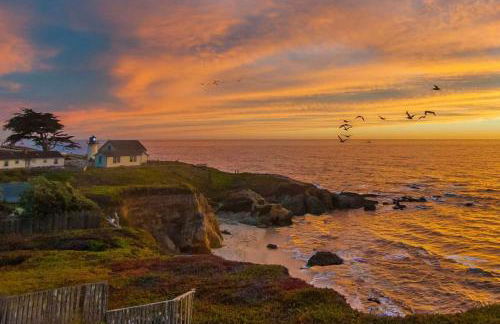 Oceanfront luxury wdramatic views - 30 day rental minimum - Foto 1