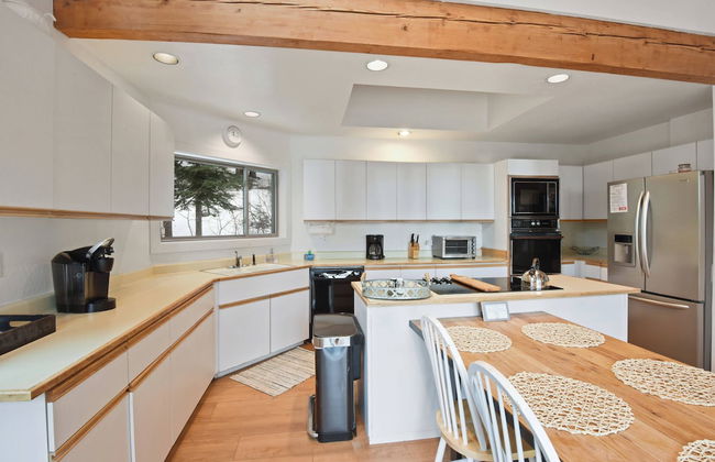 Incline Village Manor Near Beach & More! - Foto 10