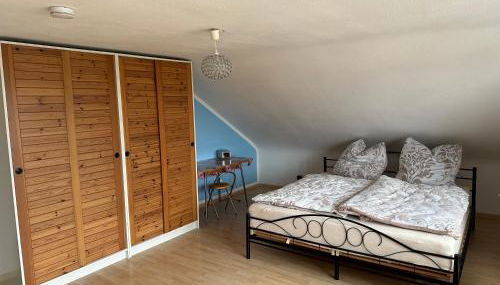 Tinas Ferienwohnung Bietigheim Baden - Foto 2