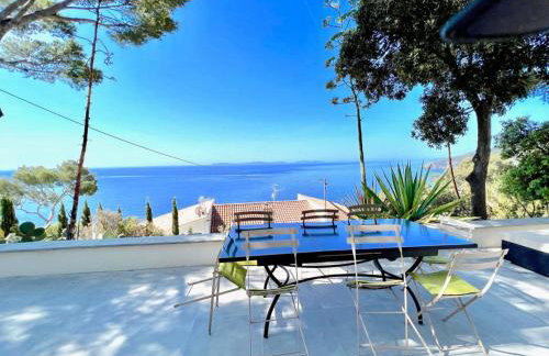 VILLA 650, Vue Mer magnifique, entièrement rénovée avec piscine - Foto 9