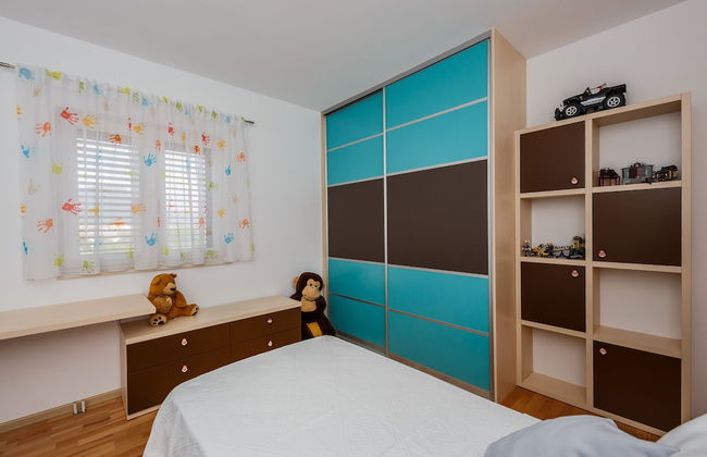 Luxury Secluded Villa w. Pool, Jacuzzi and Garden - Photo 11