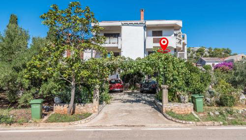 Stedi Apartment - Photo 3