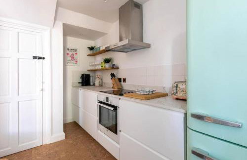 Wolverdene - Entire ground floor flat with garden - Foto 7