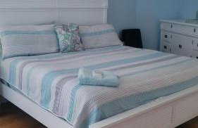 Stylish 2 bedroom home Steps from private beach - Foto 14