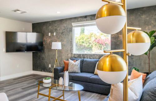 Modern 4BR Stay Premium Beds & Full Kitchen - Foto 13