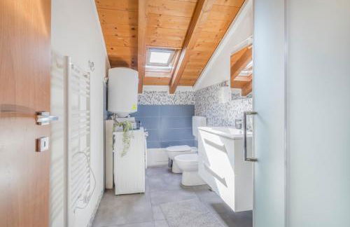 Stazione 200m - Wifi - Aria condizionata - Smart TV - Photo 15