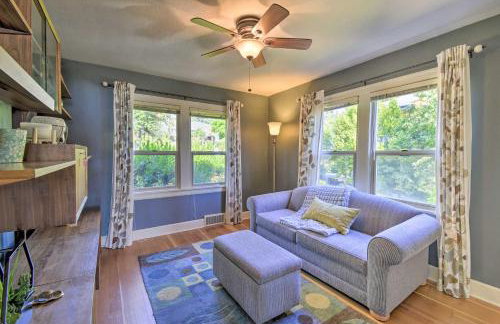 Direct Beach Access Getaway on Port Orchard! - Foto 25