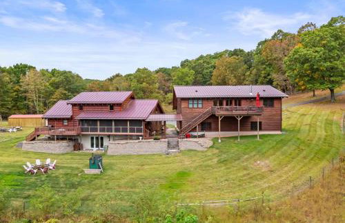 Family Mountain Escape w Private Suite Modern Comforts - Foto 68