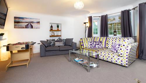 Old Lodge close to City Centre with parking - Foto 4