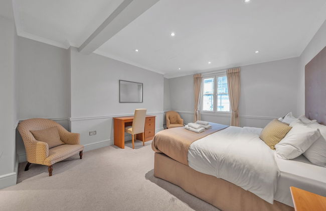 The Hertford Boutique - Foto 59