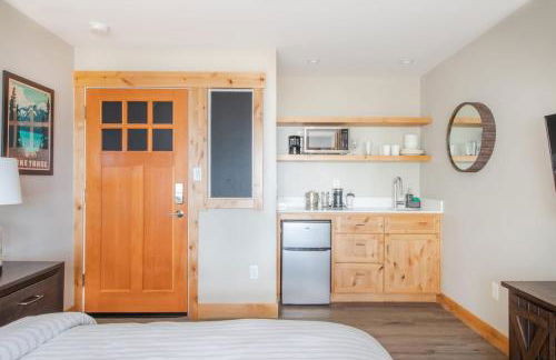 Lakeside Hotel room #5 in Kings Beach - Foto 5