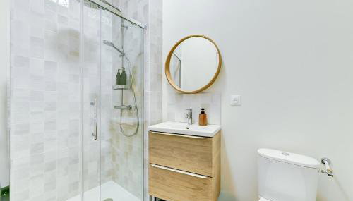 L'Opaline - Appartement premium à deux pas de Lyon - Foto 5, towels, Shower