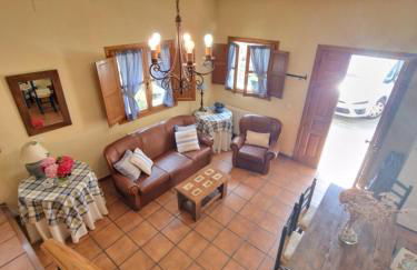 La Casona de Pascueru de POO DE CABRALES - Foto 3