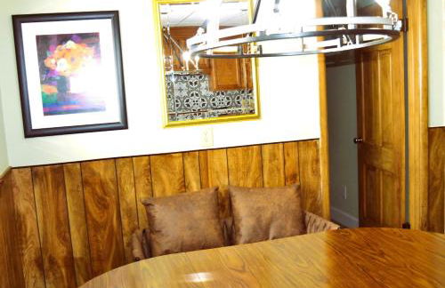 Grand Red - six-bedroom apartments near the UND campus - Foto 2