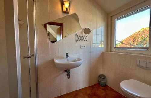 Ferienanlage in Klein Zicker Ferienwohnung 1 - Seeseite - Foto 14