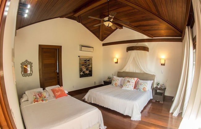 Mansão Exuberante Pé na Areia Ferradura - Photo 15