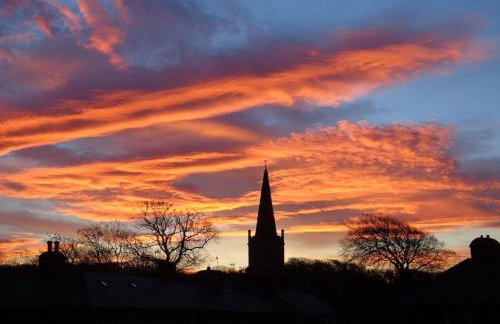 Awelon Holiday Cottage sleeps 10, Hot Tub, Log Burner, North Wales, Porthmadog - Foto 11