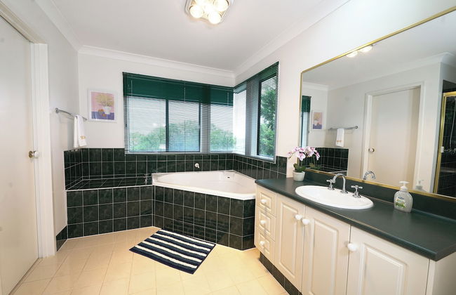 6BRM Retreat Parkside Family House Melb - Foto 39