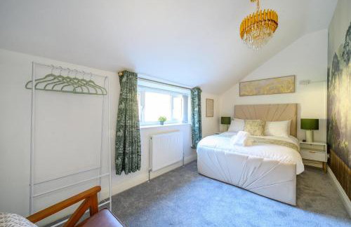 Spacious 6 Bedroom Escape with Hot Tub, Games Room & Karaoke in Yorkshire - Foto 7