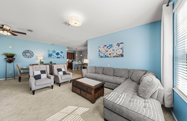 Lakefront Luxury - Photo 59