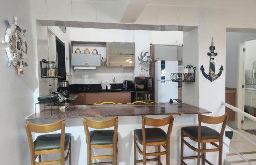 Refúgio dos sonhos - piscina de borda infinita e hidromassagem com vista - Foto 14