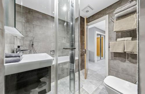 Modern 2 Bed with Balcony & London Eye Views - Foto 63