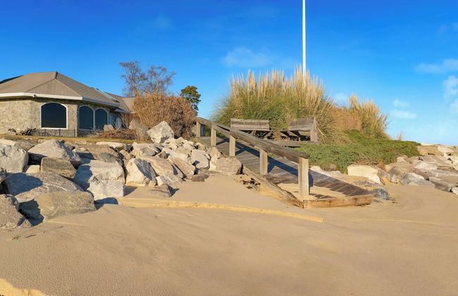 Bay Cottage by Avantstay Waterfront, Pier, Pond - Foto 9