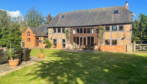 The Threshing Barn - Stunning 5 Bedroom Retreat! - Foto 2