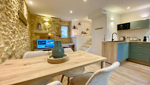 Montignac-Lascaux - Les Pierres De Lascaux - Foto 2