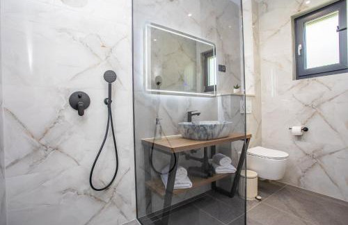 Villa Nina - heated pool - near Omiš - Foto 47