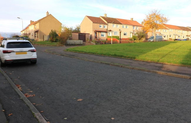 Sunnyside House - Holytown - Photo 26