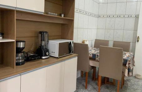 Casa arejada e iluminada, cozinha completa - Photo 26