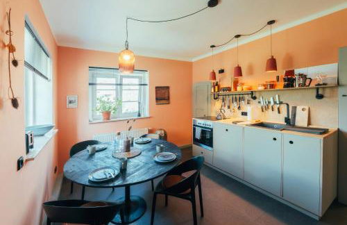 Ferienwohnung 60er Jahre Design Apartment - 65qm Fewo im Zittauer Gebirge - familienfreundliche Unterkunft am Bergfuß zum Töpfer - Foto 12