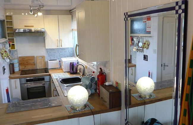 Dog Friendly Bed & Bowl Beach Chalet - Foto 3