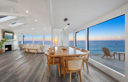 Distinguished Oceanfront Point Estate with Iconic Beach Mountain Vistas - Foto 11