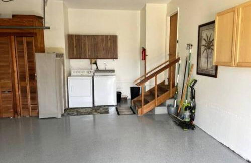 Heated Saltwater Pool Home Minutes to Beach - Foto 34