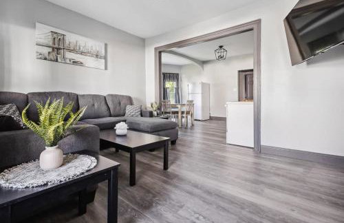 Quiet 3BR Vacation Spot-Minutes to Niagara Falls USA - Foto 18