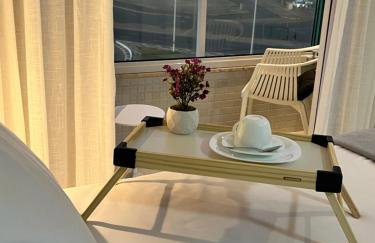 Studio 304 Salvador, Fantástico, com Vista Mar, no Bairro de Jardim Armação, a 300m do Novo Centro de Convenções de Salvador - CCS e do Parque dos Ventos - Foto 13